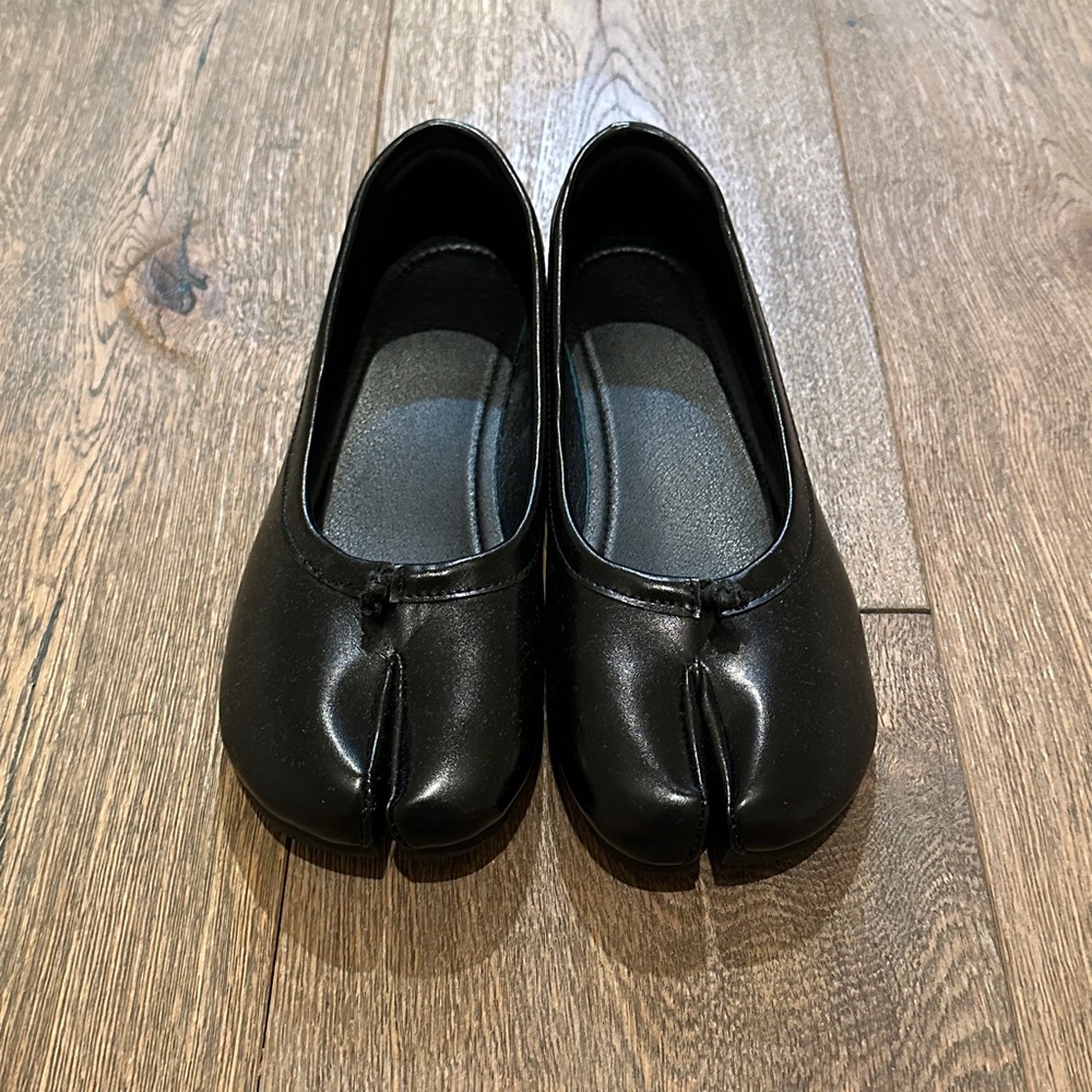 Maison Margiela Tabi Style Ballet Flats Shoes